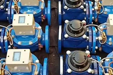 無(wú)線遠(yuǎn)傳水表能徹底解決農(nóng)村水改難題嗎?