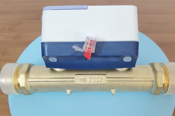 細節(jié)很重要,高精度遠傳水表準確記錄每一滴水! 圖1